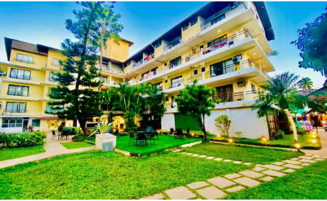 Peninsula Beach Resort